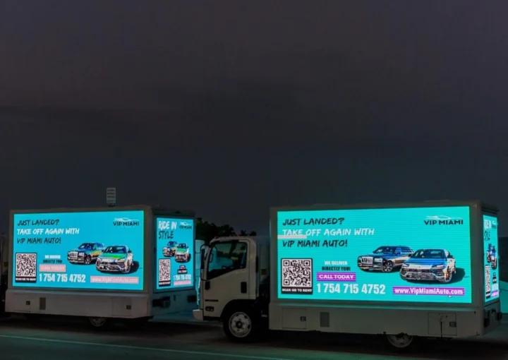 seasonal-sale-advertising-on-mobile-truck